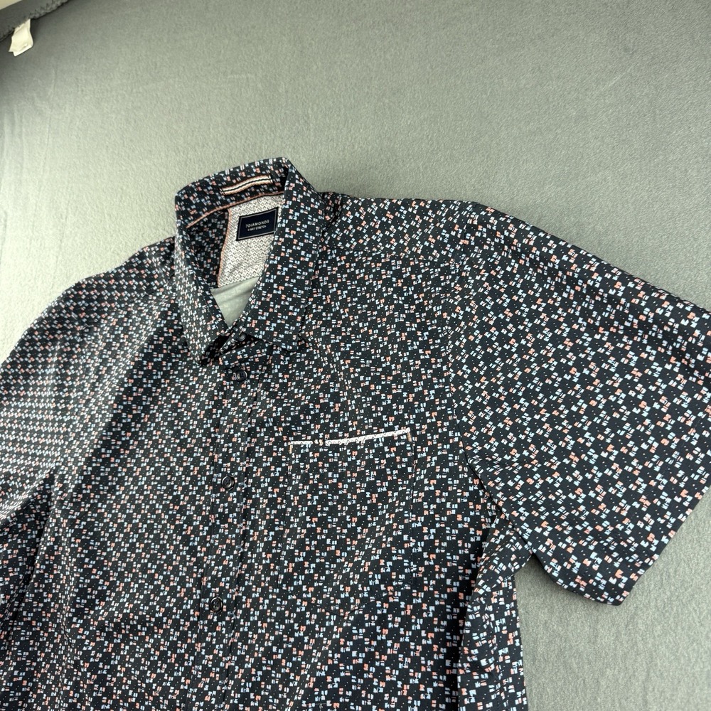 7 Diamonds Shirt Men's L Black 4 Way Stretch Freedom Train Geometric Locomotive